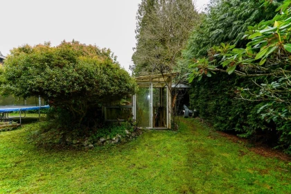Entry Foyer Photo of 1733 Ross Road, North Vancouver, BC