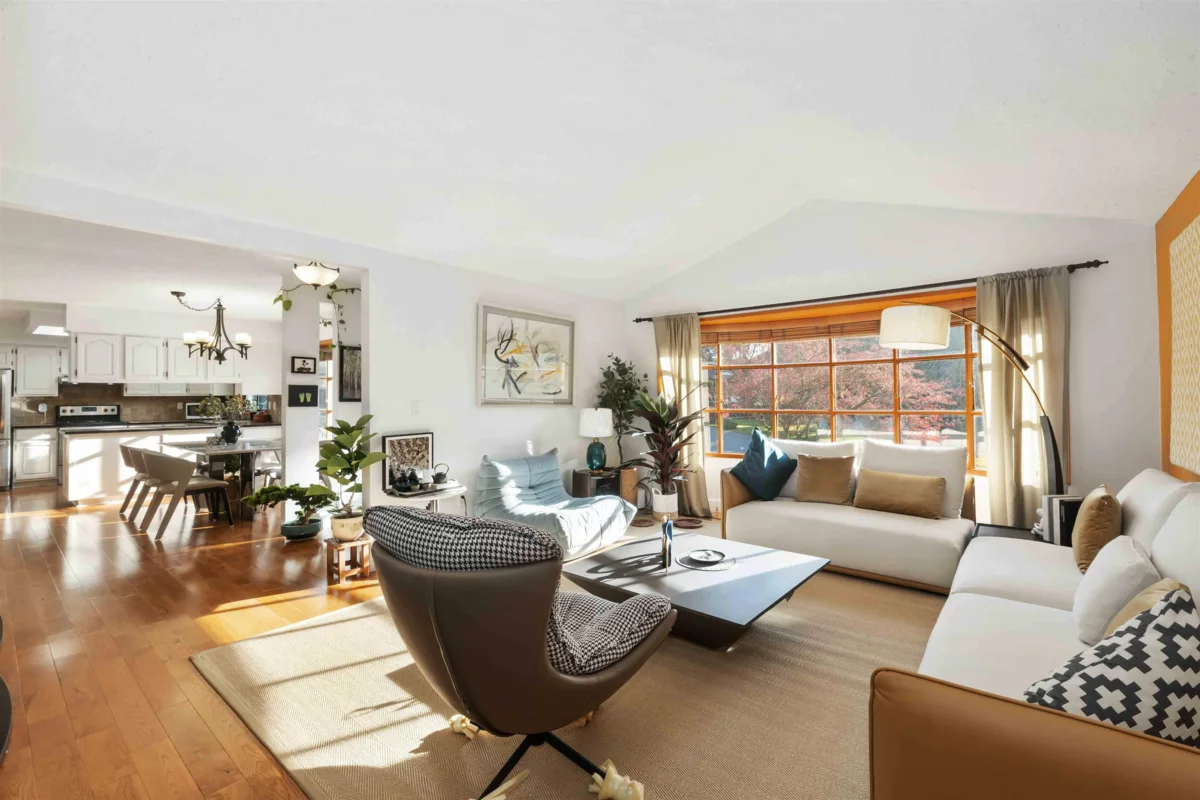 Kitchen Photo of 34869 Everett Drive, Abbotsford, BC