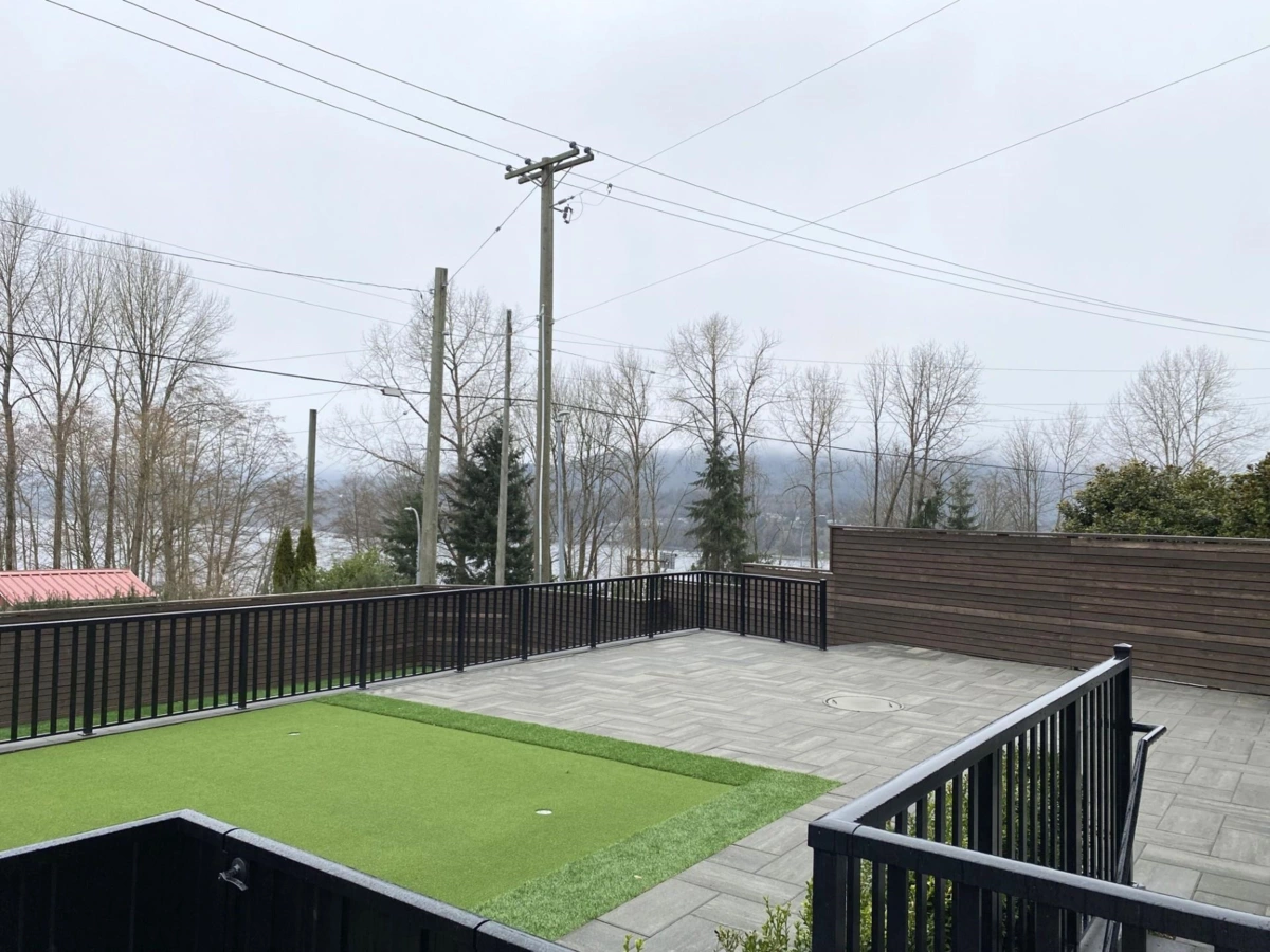 Backyard Photo of 7158 Bayview Drive, Burnaby, BC