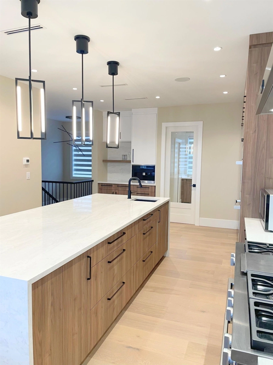 Living Room Photo of 7158 Bayview Drive, Burnaby, BC