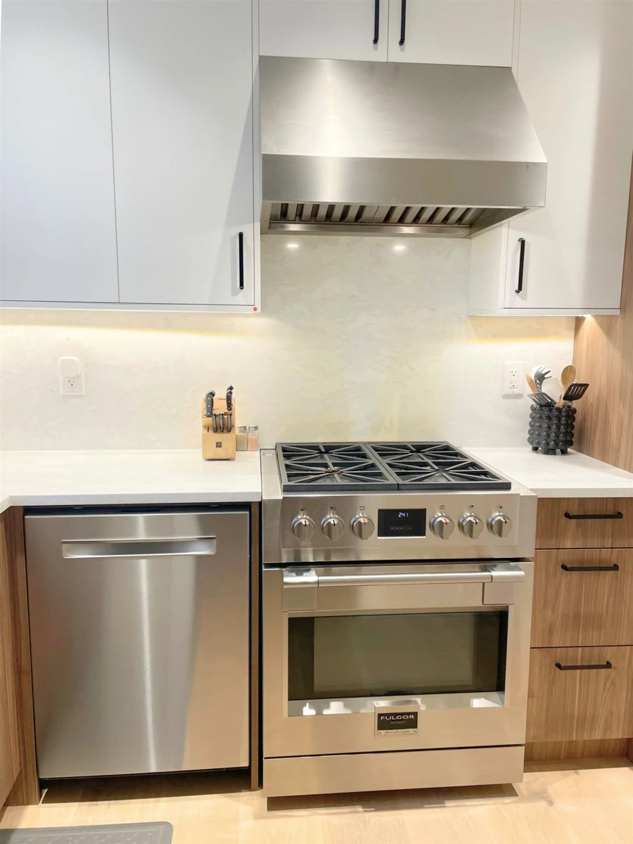 Primary Bedroom Photo of 7158 Bayview Drive, Burnaby, BC