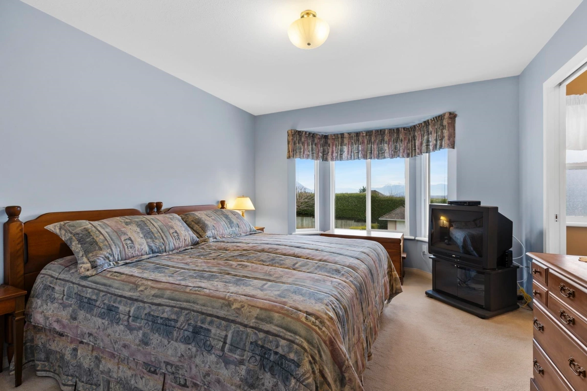 Staircase Photo of 34656 Dann Avenue, Mission, BC