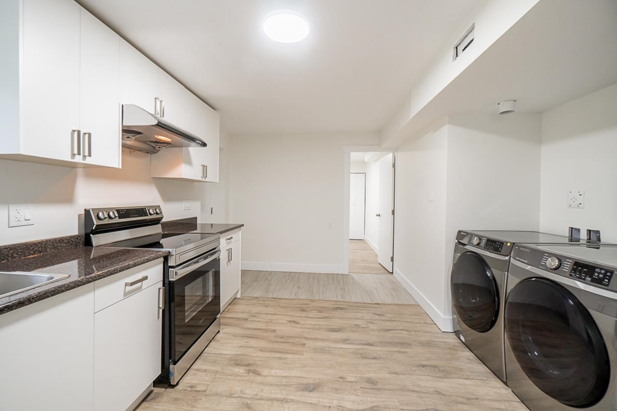 Mudroom Photo of 11892 Gilmour Crescent, Delta, BC