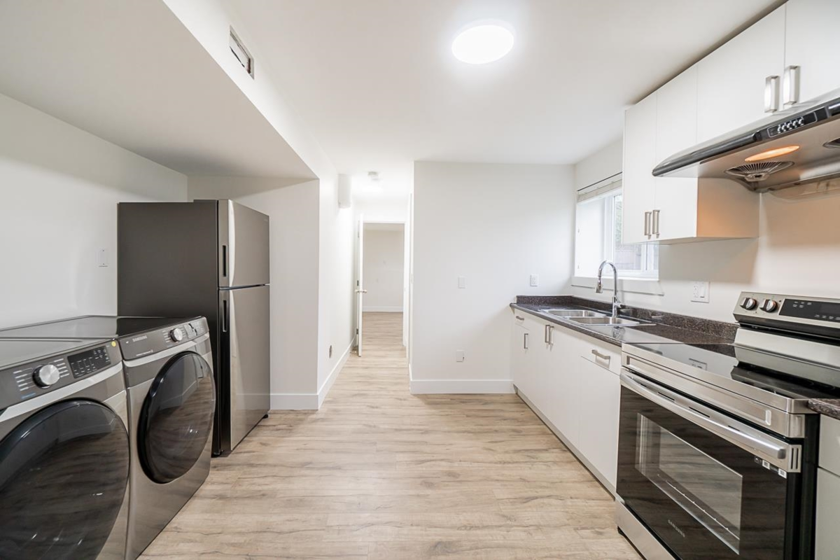 Staircase Photo of 11892 Gilmour Crescent, Delta, BC