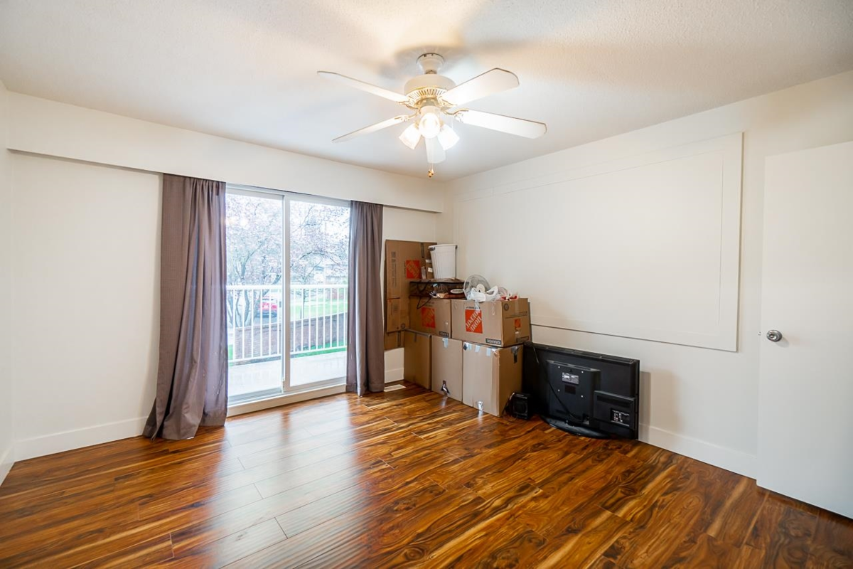 Walk-In Closet Photo of 11892 Gilmour Crescent, Delta, BC