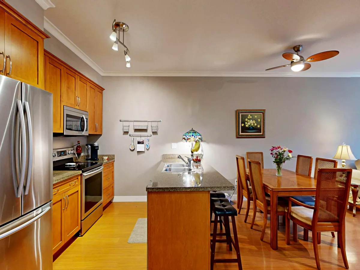 Breakfast Nook Photo of 207 1375 View Crescent, Delta, BC