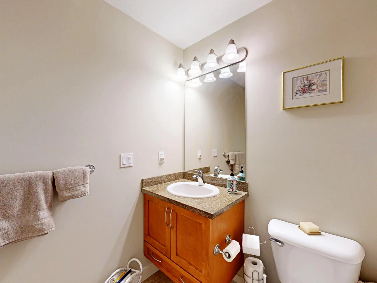 Entry Foyer Photo of 207 1375 View Crescent, Delta, BC