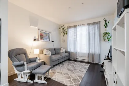Breakfast Nook Photo of 402 15835 85 Avenue, Surrey, BC