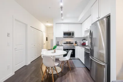 Kitchen Island Photo of 402 15835 85 Avenue, Surrey, BC