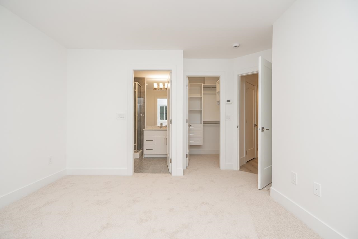 Basement Recreation Room Photo of 5483 7 Avenue, Delta, BC