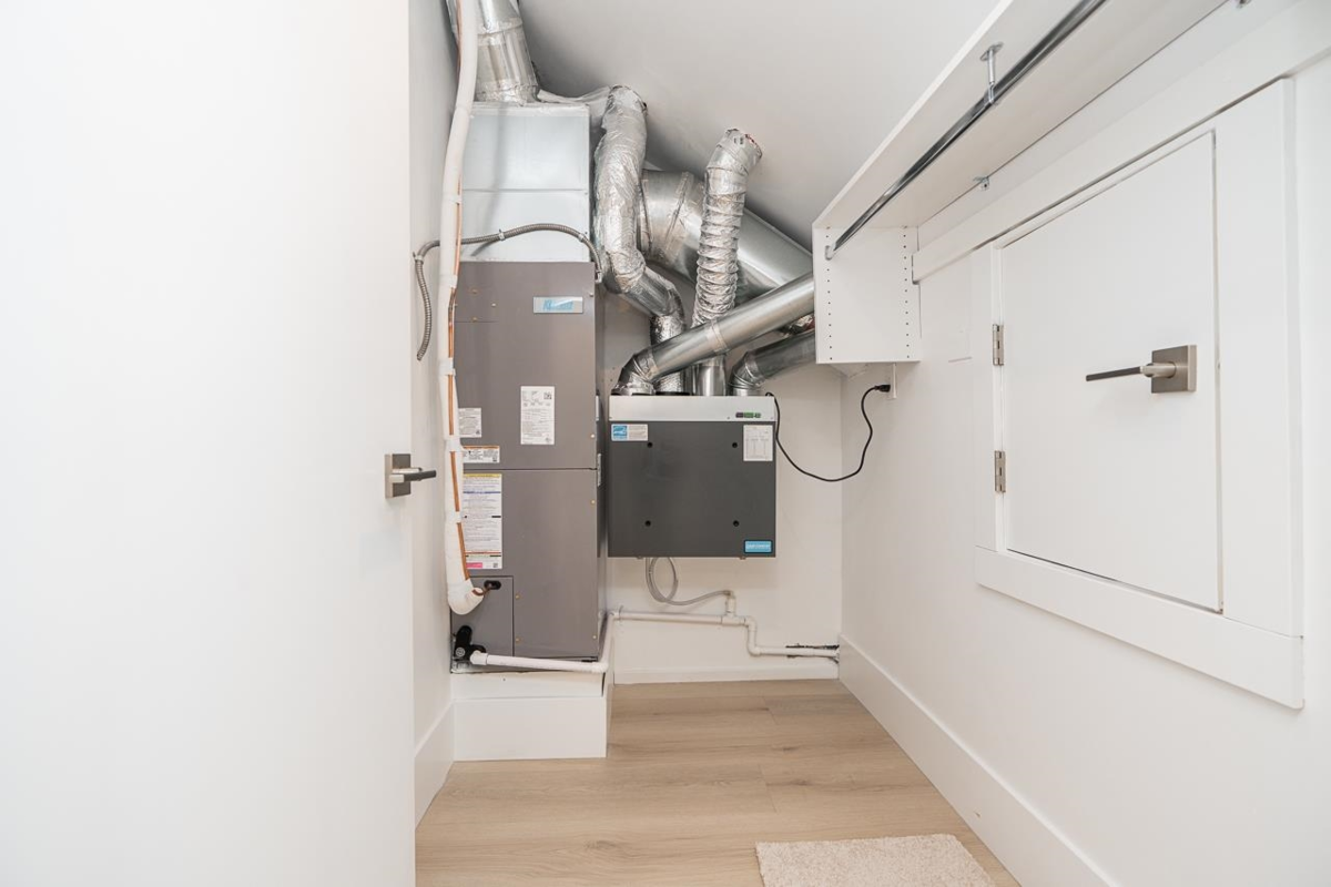 Garden / Landscaping Photo of 5483 7 Avenue, Delta, BC