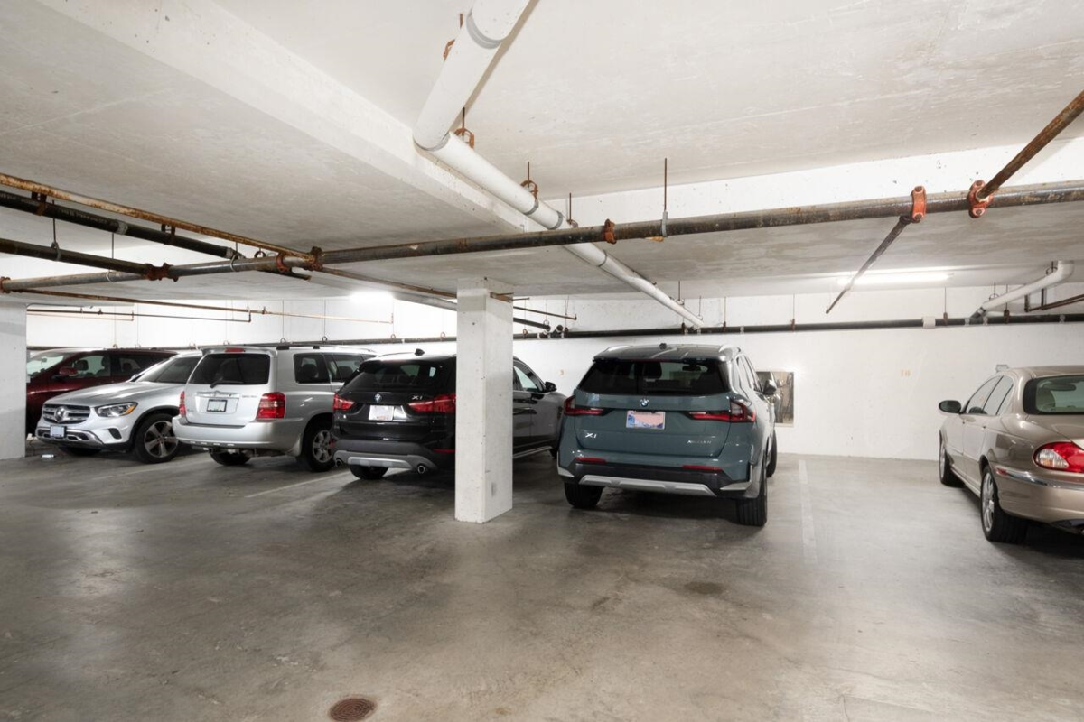 Aerial View of 9 1717 Duchess Avenue, West Vancouver, BC