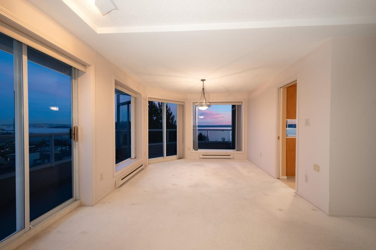 Pantry Photo of 9 1717 Duchess Avenue, West Vancouver, BC