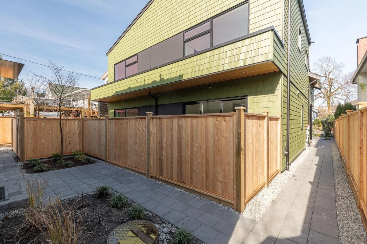 Mudroom Photo of 462 E 17th Avenue, Vancouver, BC