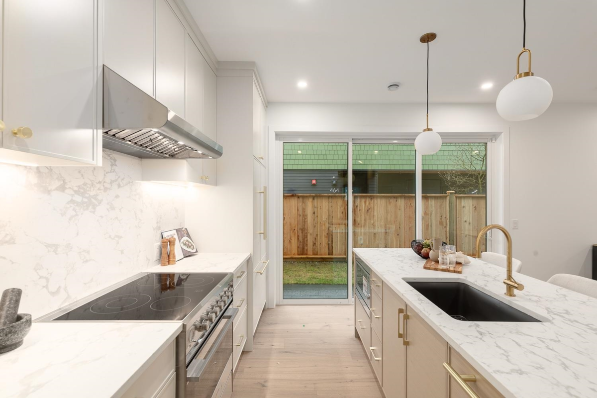 Pantry Photo of 462 E 17th Avenue, Vancouver, BC