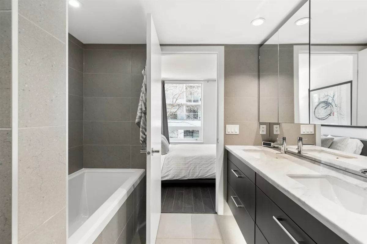 Breakfast Nook Photo of 156 W 1st Avenue, Vancouver, BC