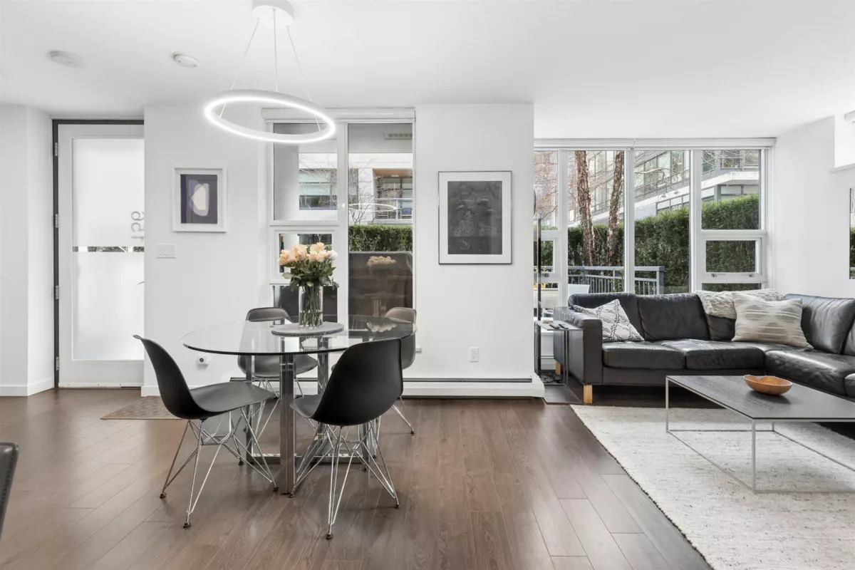 Dining Area Photo of 156 W 1st Avenue, Vancouver, BC