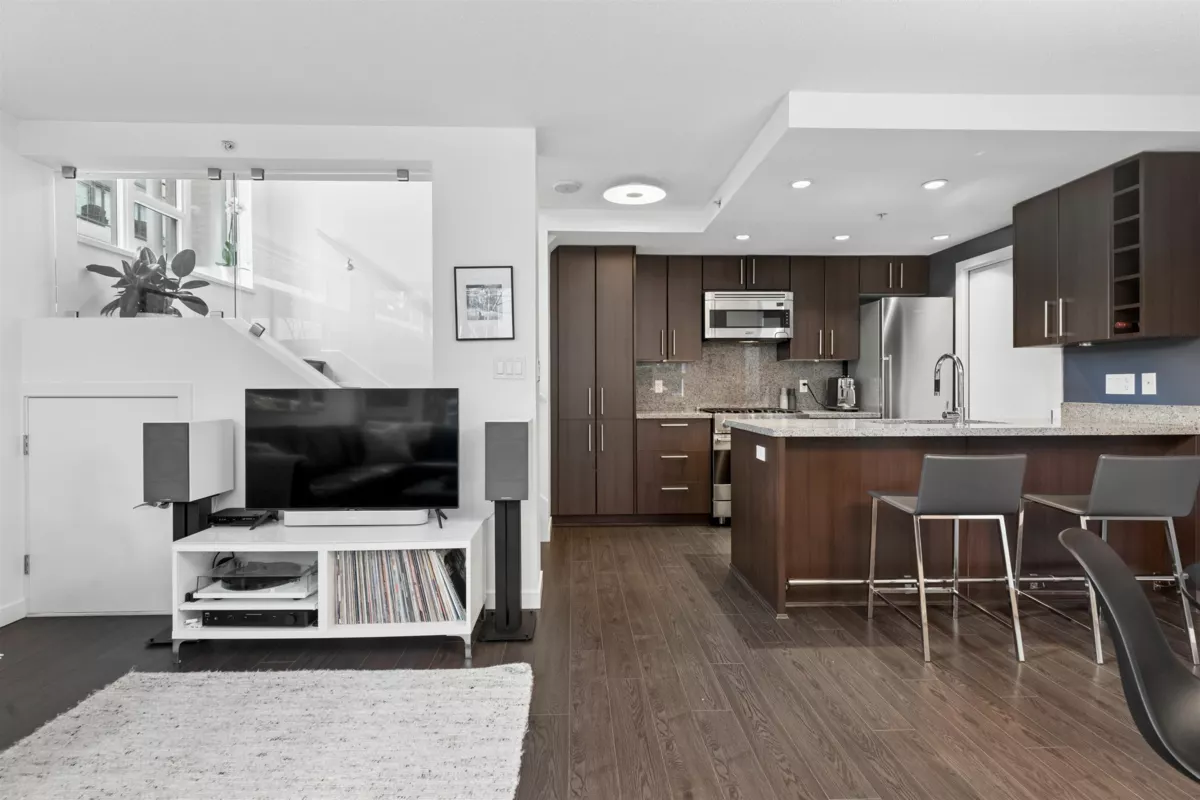 Guest Bathroom Photo of 156 W 1st Avenue, Vancouver, BC