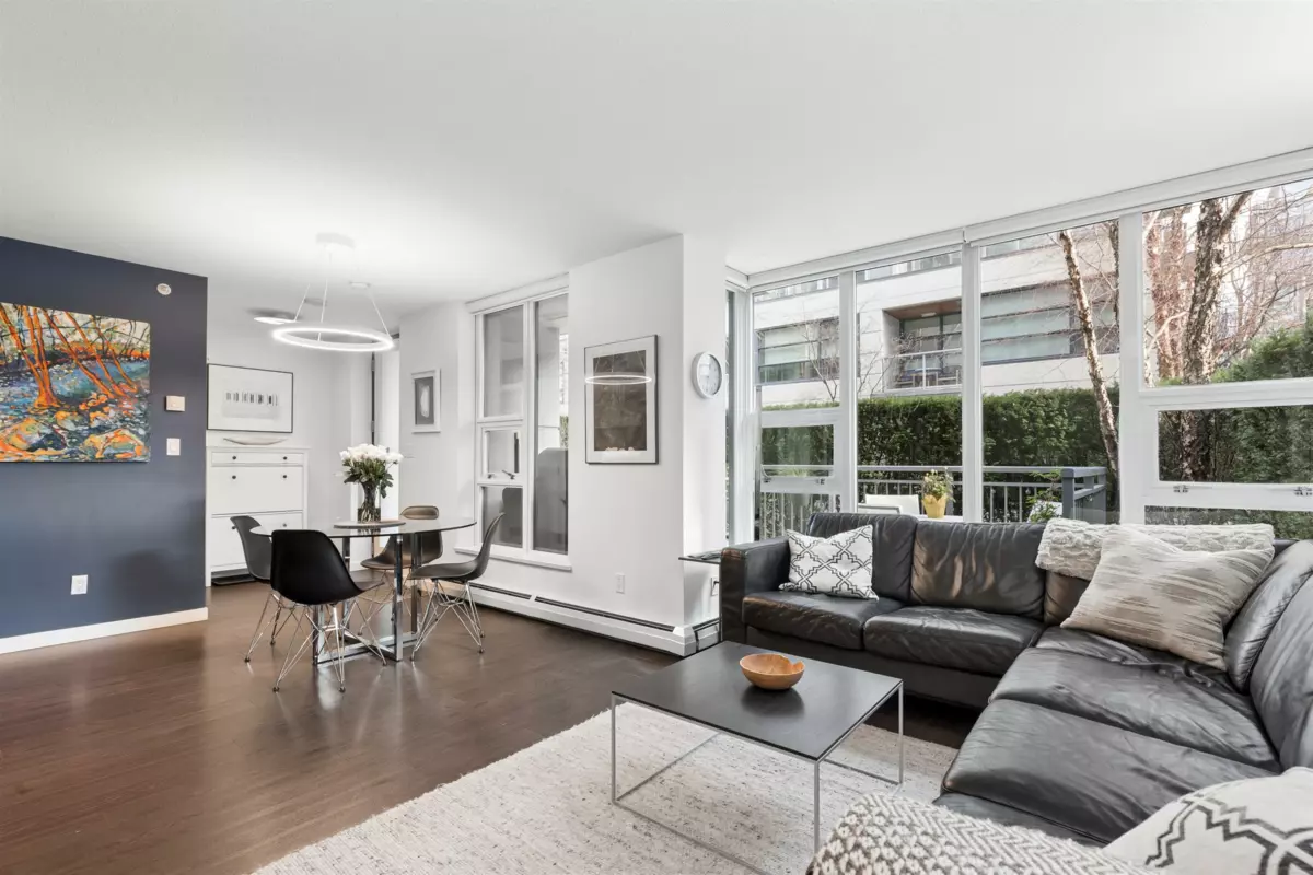 Mudroom Photo of 156 W 1st Avenue, Vancouver, BC