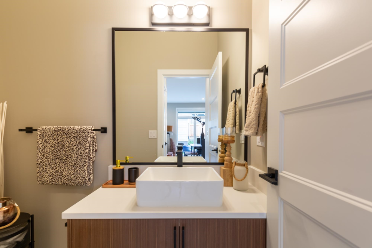 Loft / Bonus Room Photo of 3 1211 Thomas Avenue, Coquitlam, BC