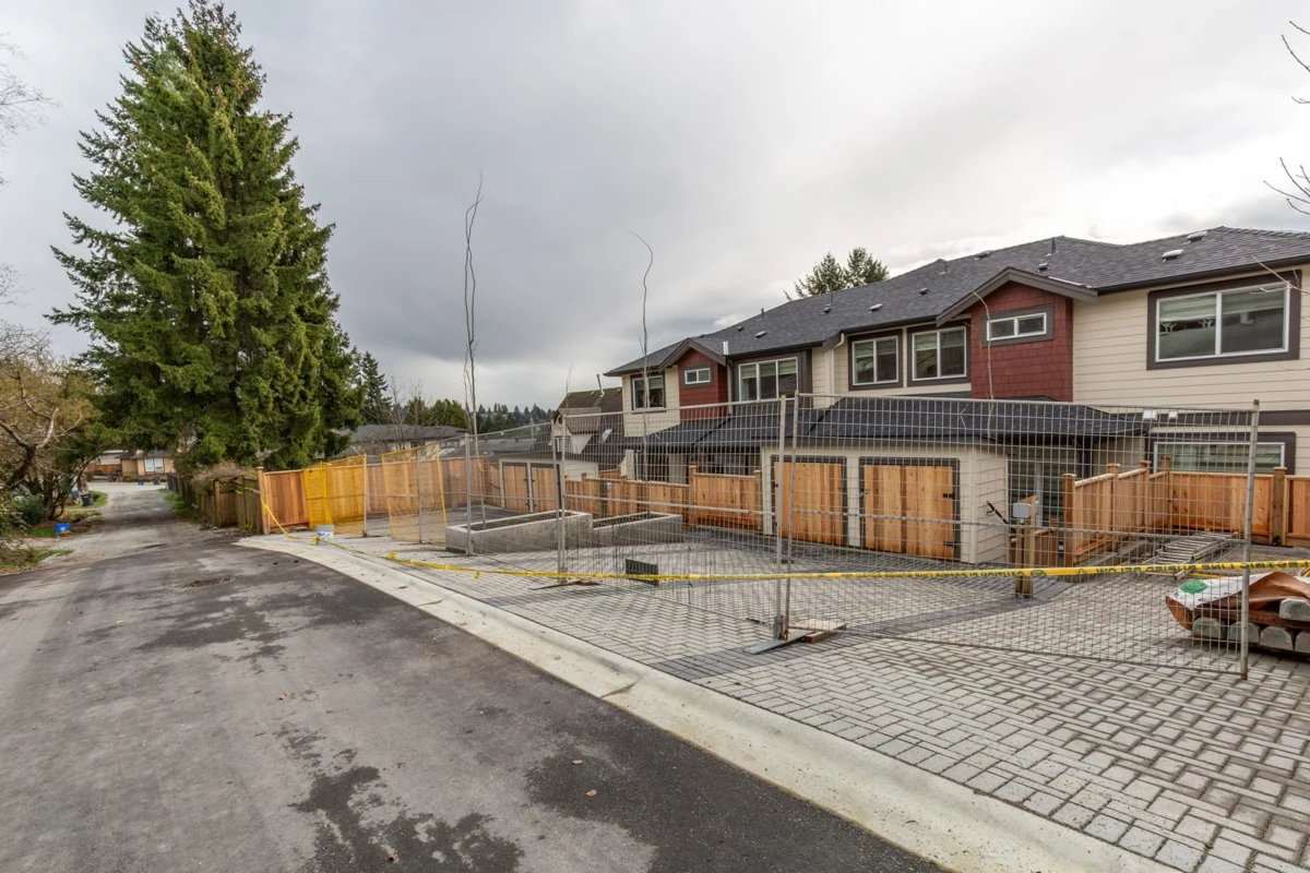 Neighborhood Park Photo Near 3 1211 Thomas Avenue, Coquitlam, BC