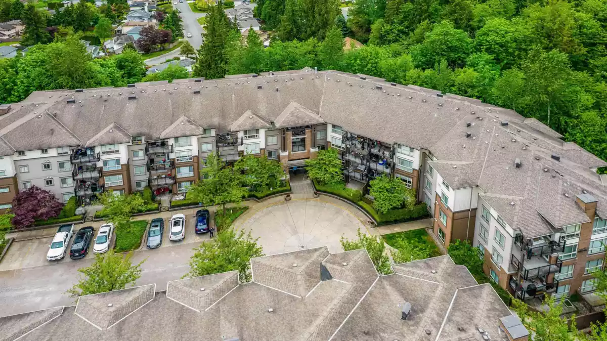 Entry Foyer Photo of 309 11665 Haney Bypass, Maple Ridge, BC