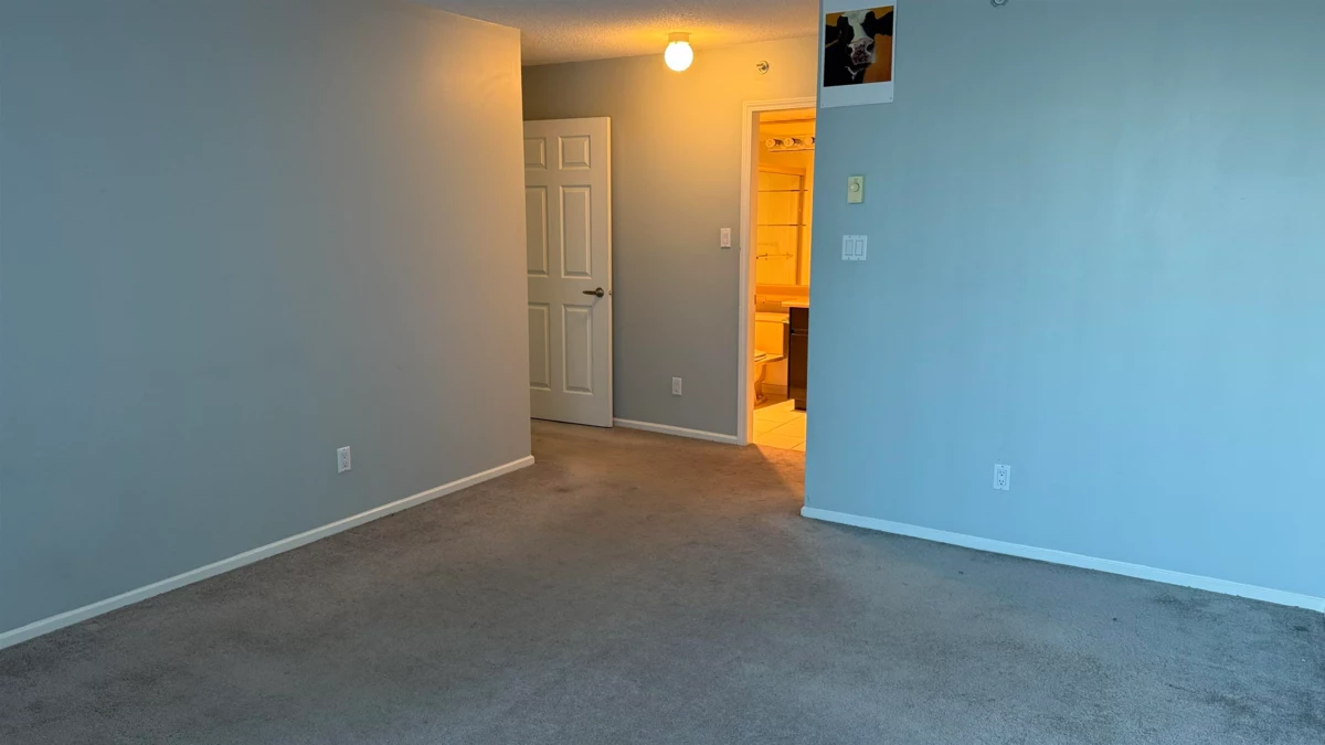 Breakfast Nook Photo of 504 1159 Main Street, Vancouver, BC