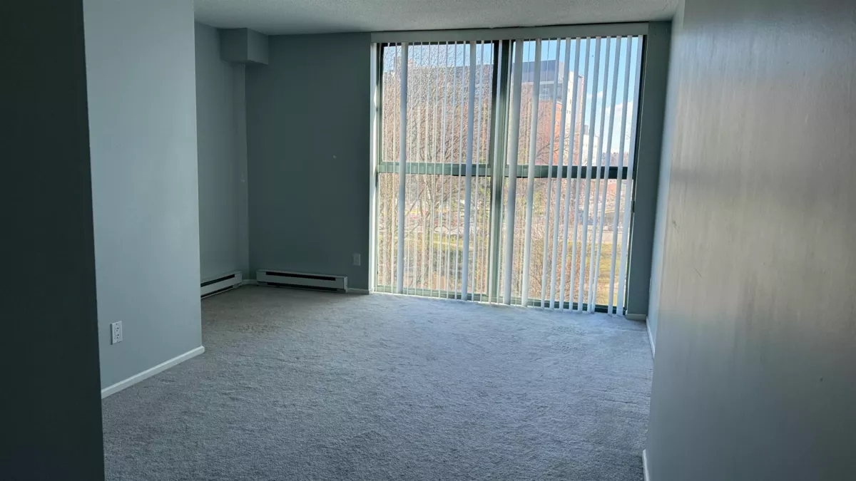 Walk-In Closet Photo of 504 1159 Main Street, Vancouver, BC