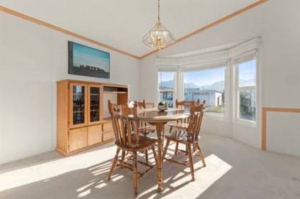 Breakfast Nook Photo of 8 45918 Knight Road, Chilliwack, BC