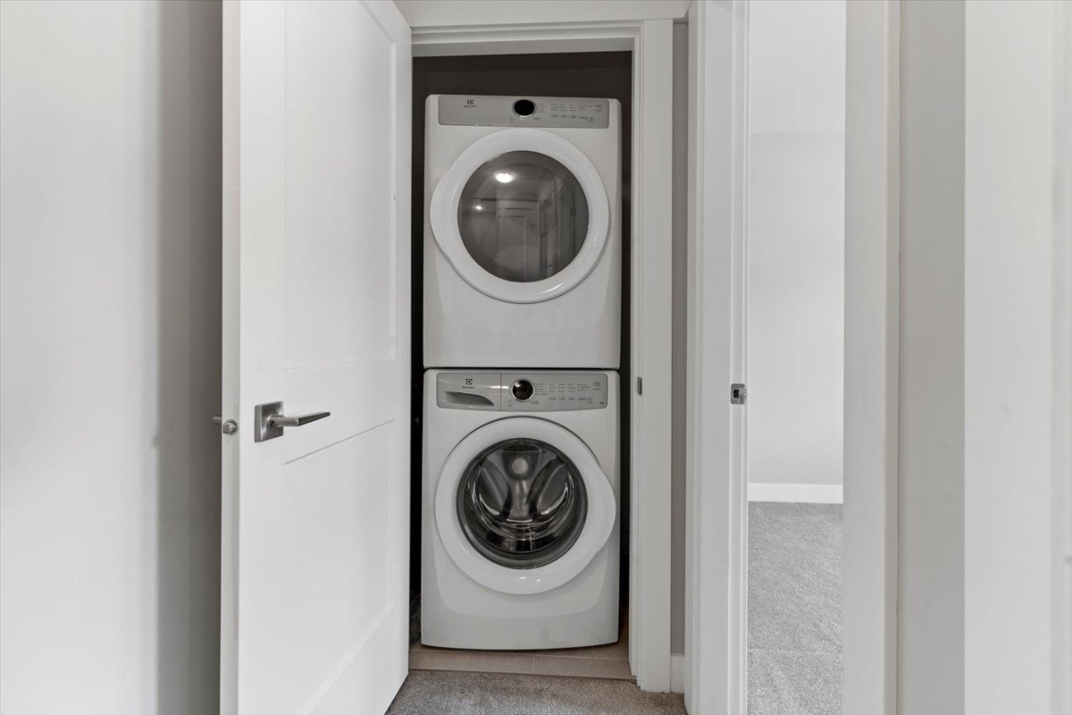 Breakfast Nook Photo of 10 6029 Promontory Road, Chilliwack, BC