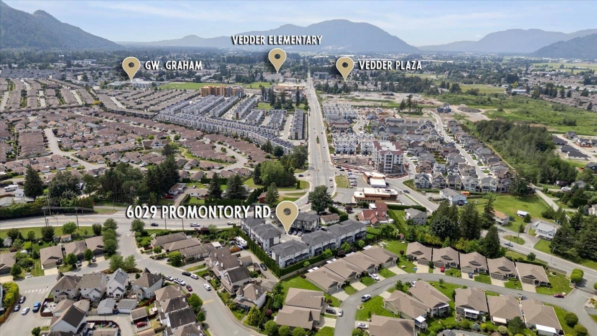 Entry Foyer Photo of 10 6029 Promontory Road, Chilliwack, BC