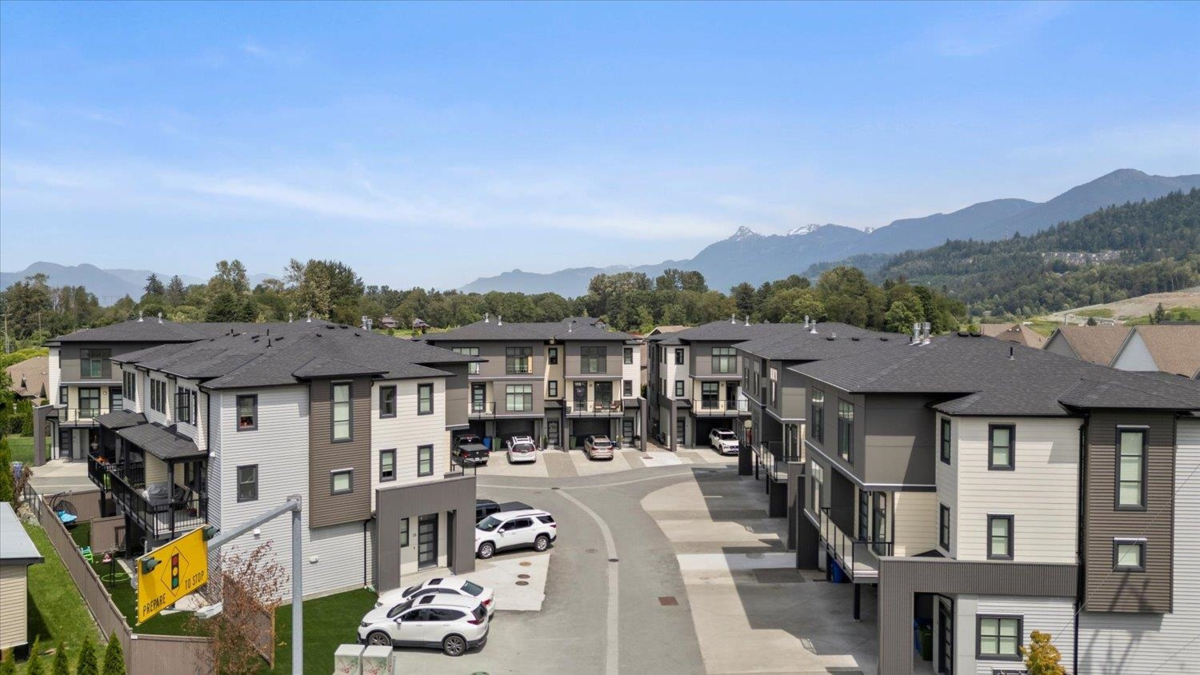 Garage Interior Photo of 10 6029 Promontory Road, Chilliwack, BC