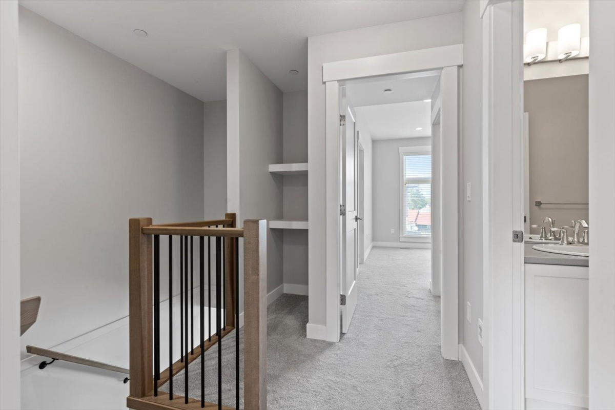 Primary Bedroom Photo of 10 6029 Promontory Road, Chilliwack, BC