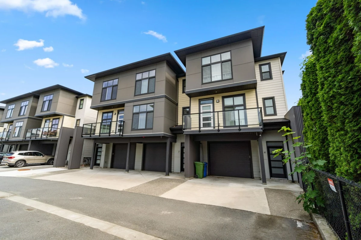 Staircase Photo of 10 6029 Promontory Road, Chilliwack, BC