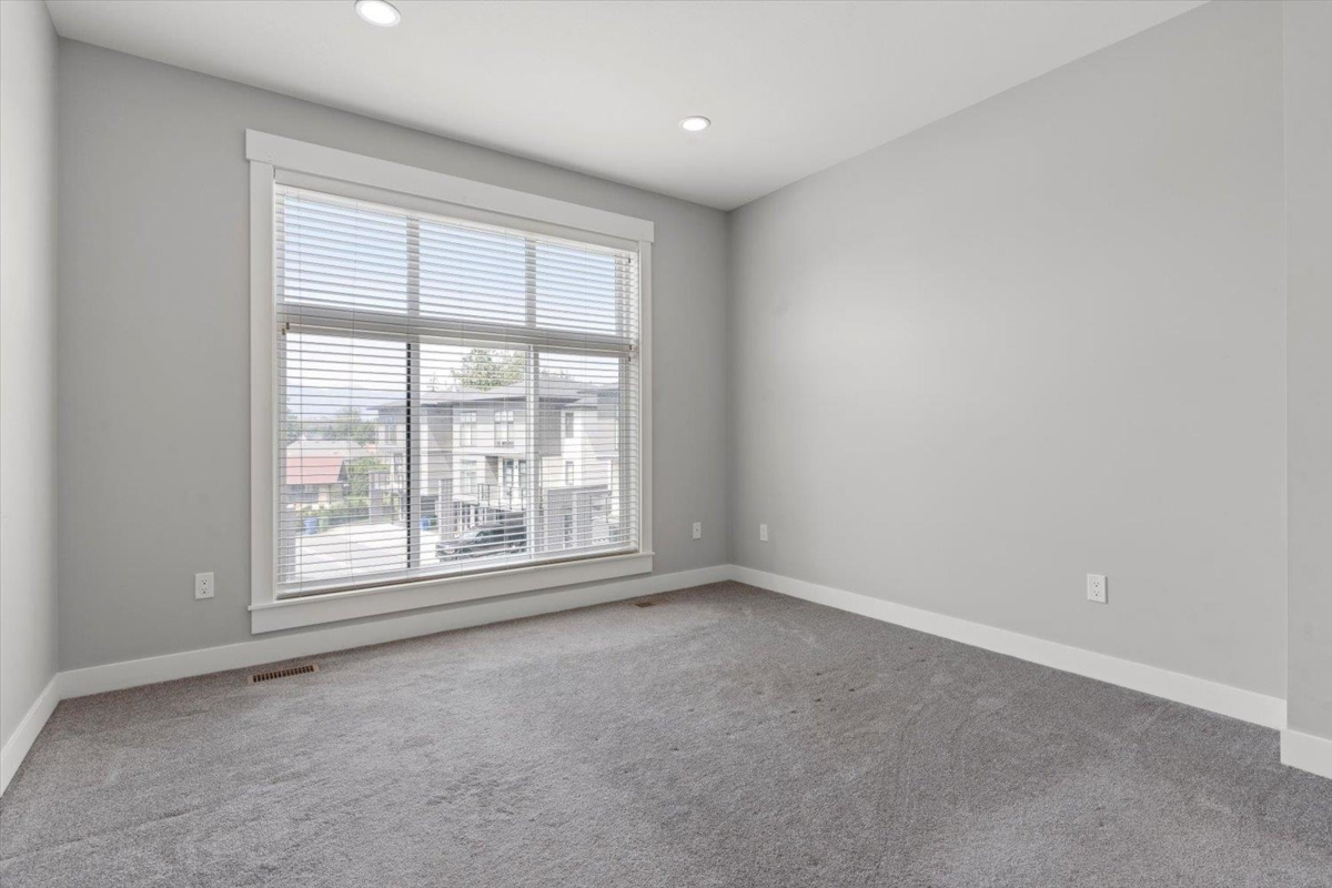 Walk-In Closet Photo of 10 6029 Promontory Road, Chilliwack, BC