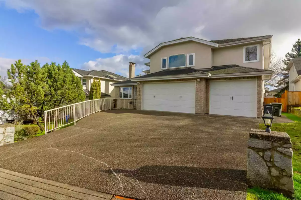 Community Amenities Photo (Clubhouse) of 7470 Almond Place, Burnaby, BC