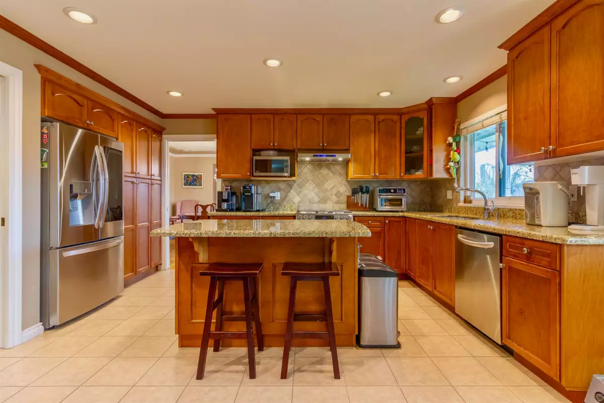 Kitchen Island Photo of 7470 Almond Place, Burnaby, BC