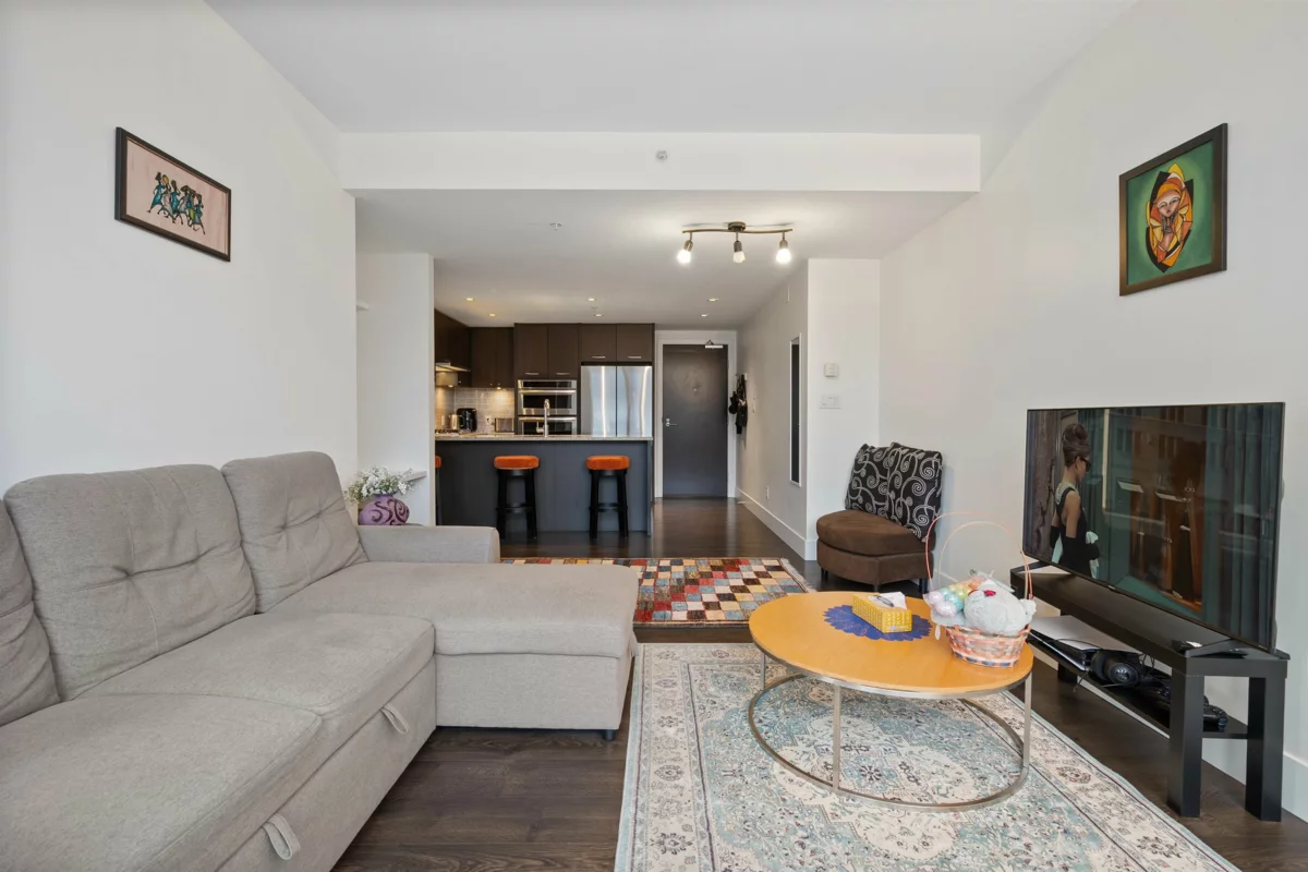 Bedroom 4 Photo of 1608 150 W 15th Street, North Vancouver, BC