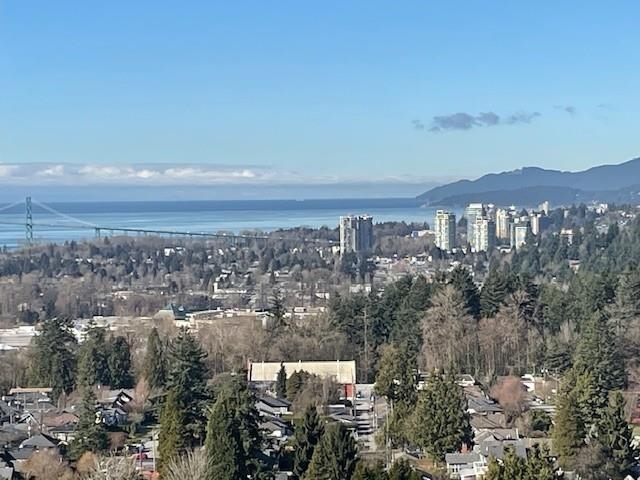 Pantry Photo of 1608 150 W 15th Street, North Vancouver, BC