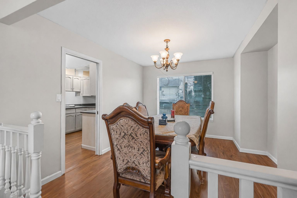 Primary Bathroom Photo of 3154 Kingfisher Drive, Abbotsford, BC