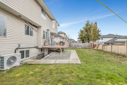 Garage Interior Photo of 3154 Kingfisher Drive, Abbotsford, BC