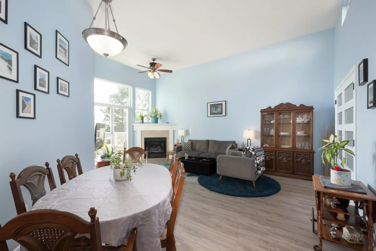Dining Area Photo of 503 11605 227 Street, Maple Ridge, BC