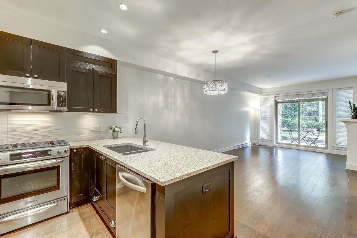 Living Room Photo of 111 15185 36 Avenue, Surrey, BC