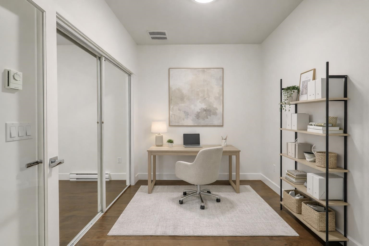 Outdoor Patio Photo of 111 15185 36 Avenue, Surrey, BC