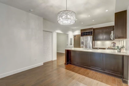 111 15185 36 Avenue, Surrey, BC