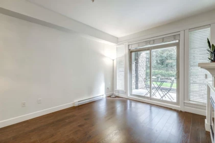 Walk-In Closet Photo of 111 15185 36 Avenue, Surrey, BC