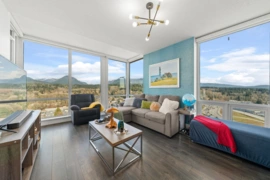 2202 1550 Fern Street, North Vancouver, BC