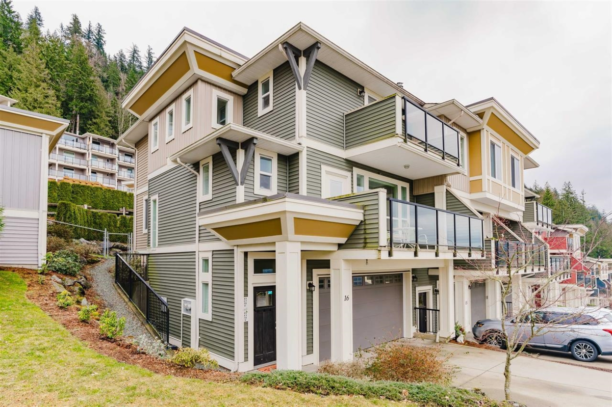 Exterior Rear Photo of 16 6026 Lindeman Street, Chilliwack, BC