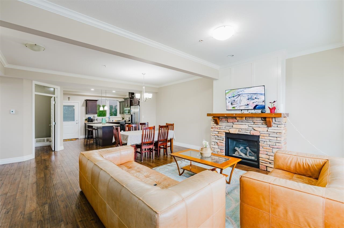 Family Room Photo of 16 6026 Lindeman Street, Chilliwack, BC