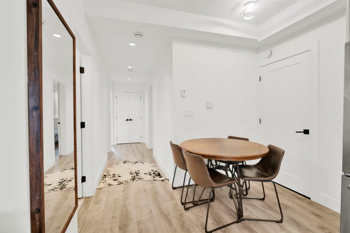 Powder Room Photo of 2743 Duke Street, Vancouver, BC